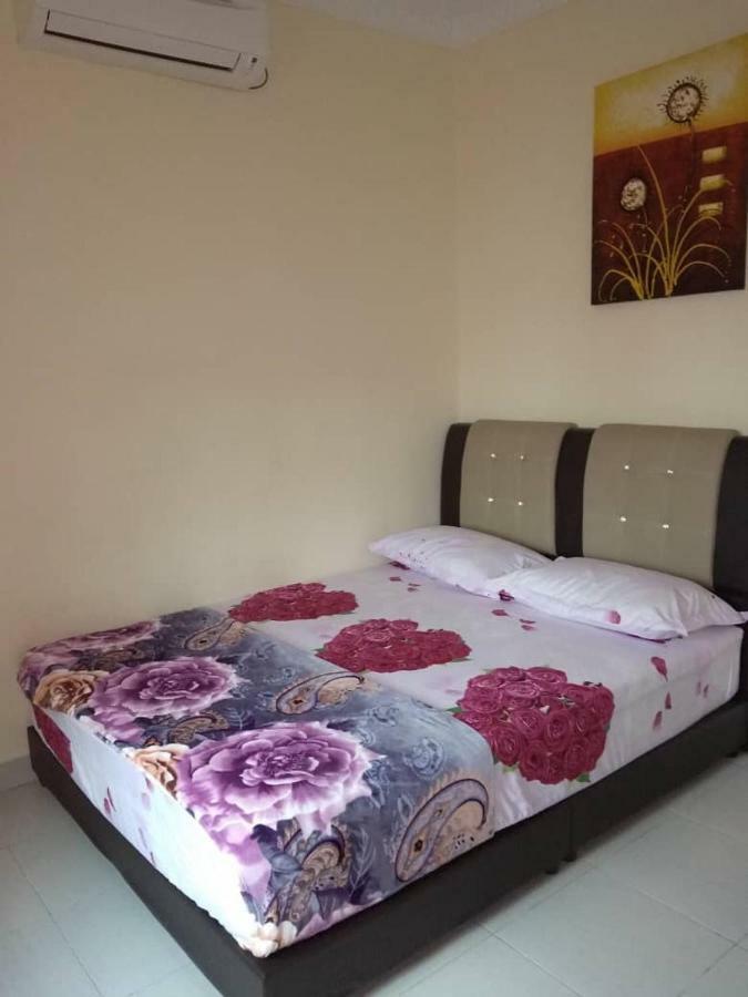 Gambang Homestay Banglomuslim Kuantan Zewnętrze zdjęcie